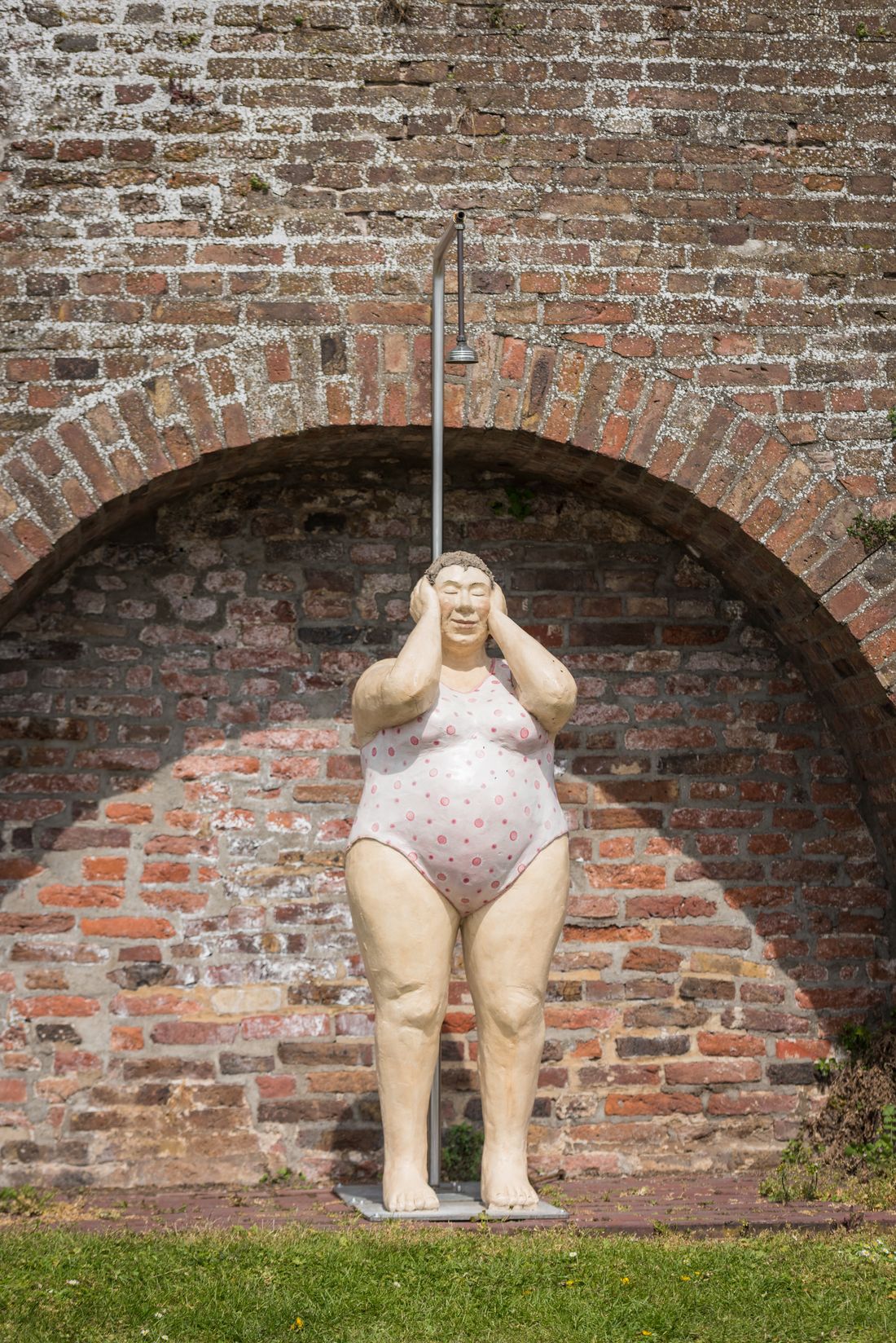 Rees - Alltagsmenschen Skulpturen der Wittener Bildhauerin Christel Lechner